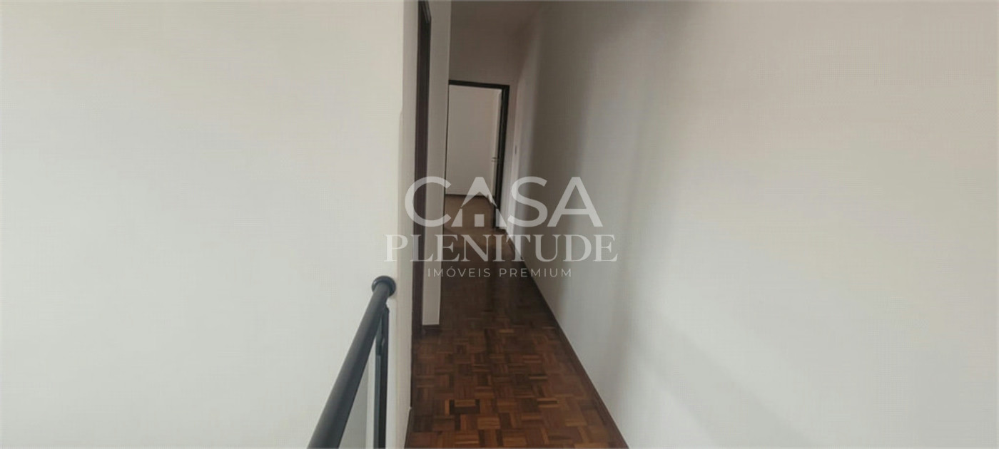 Casa à venda com 3 quartos, sendo 1 suíte, em Vila Augusta, Sorocaba, SP