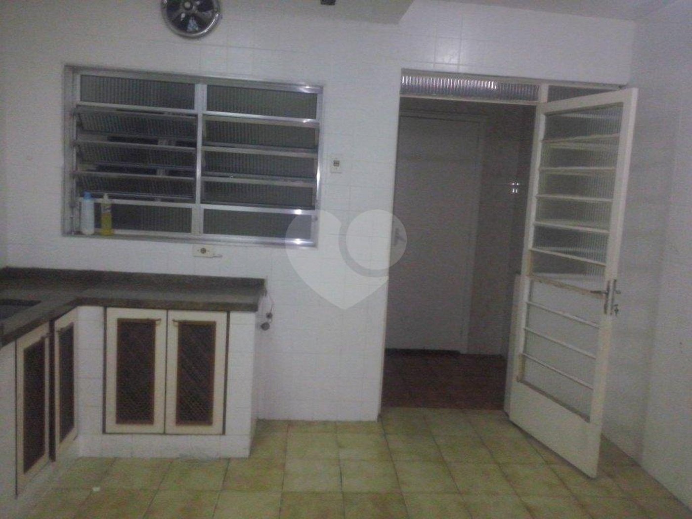 Sobrado à venda com 2 quartos em Vila Guilherme, São Paulo, SP