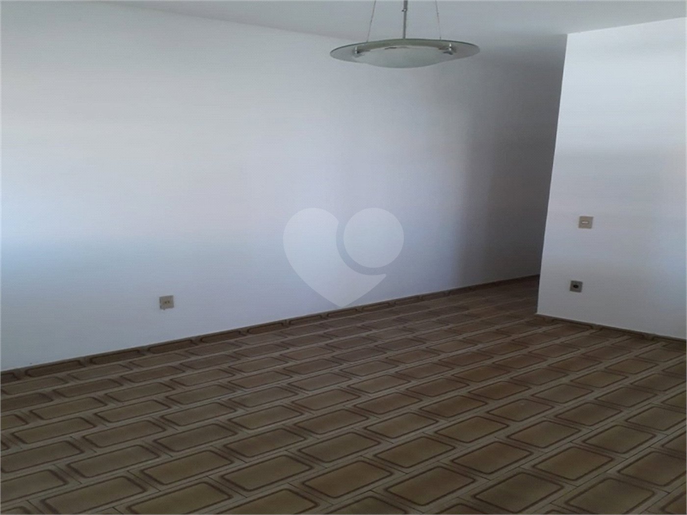 Sobrado à venda com 4 quartos em Jardim Galetto, Itatiba, SP