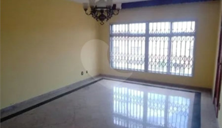 Casa à venda com 3 quartos, sendo 1 suíte,  em Vila Maria, São Paulo, SP