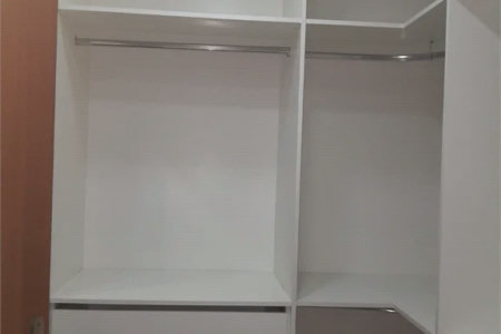 Casa à venda ou para alugar com 4 suítes em Chácaras São Carlos, Cotia, SP