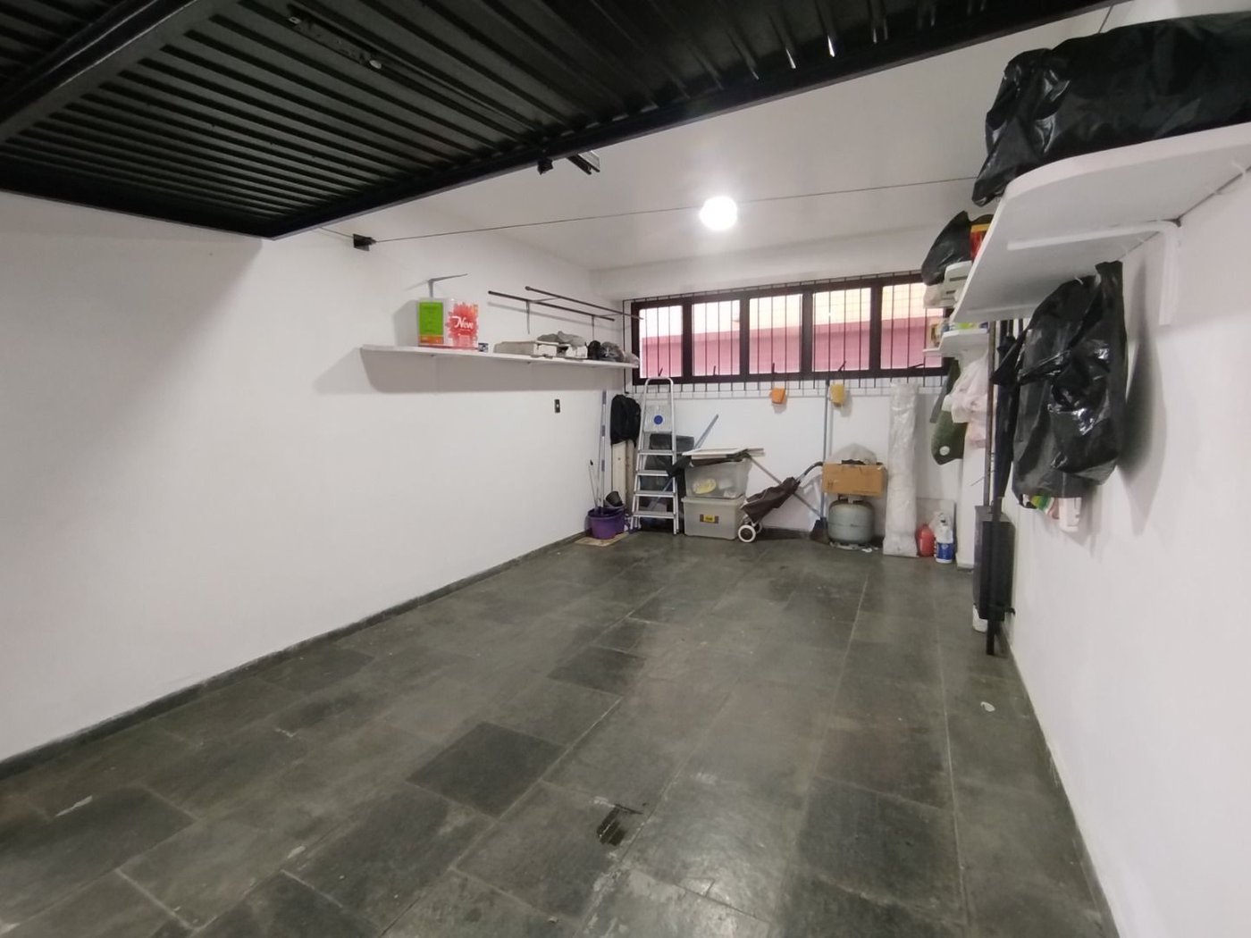 Apartamento com 2 dormitórios à venda, 92 m² por R$ 750.000,00 - Embaré - Santos/SP