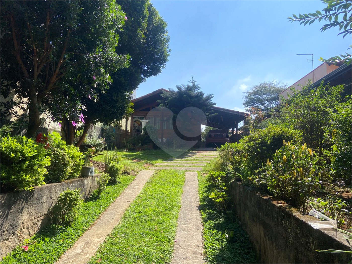 Casa Térrea à venda com 1 quarto em Jardim Débora, Poá, SP
