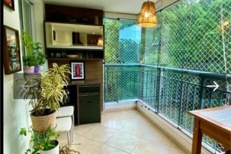 Apartamento à venda com 3 quartos, sendo 1 suíte,  em Vila Andrade, São Paulo, SP