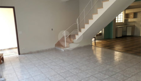 Casa à venda com 4 quartos, sendo 1 suíte,  em Pirituba, São Paulo, SP