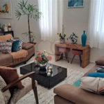 Casa à venda com 4 quartos, sendo 3 suítes,  no condomínio Res. Luzern, Campinas - SP