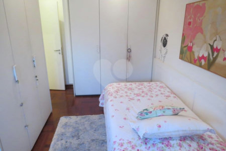 Cobertura à venda com 4 suítes em Vila Suzana, São Paulo, SP