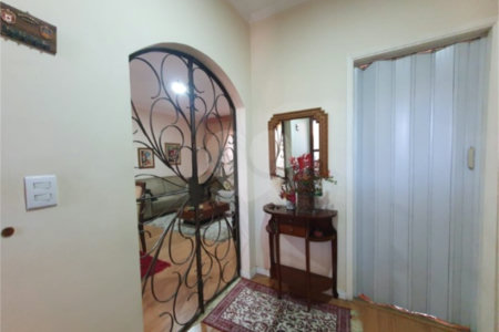 Casa à venda com 3 quartos, sendo 1 suíte,  em Jardim Santa Rosália, Sorocaba, SP