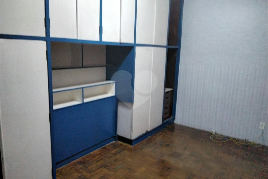 Sobrado à venda com 3 quartos em Bom Retiro, São Paulo, SP