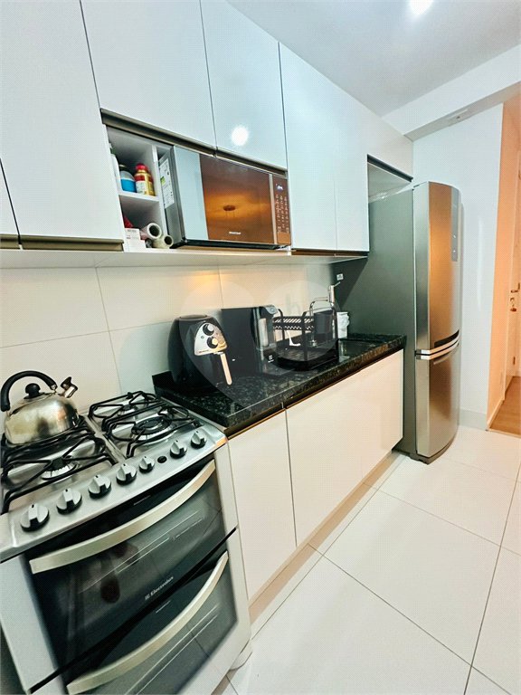 Apartamento à venda com 3 quartos, sendo 1 suíte,  em Vila Andrade, São Paulo, SP