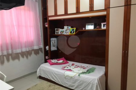 Casa à venda com 3 quartos, sendo 1 suíte,  em Campo Grande, Rio de Janeiro, RJ