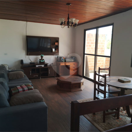 Casa à venda com 3 quartos em Parque Olimpico, Mogi das Cruzes, SP