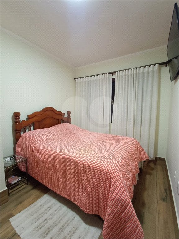 Casa à venda com 3 suítes no condomínio Aruã, Mogi das Cruzes - SP