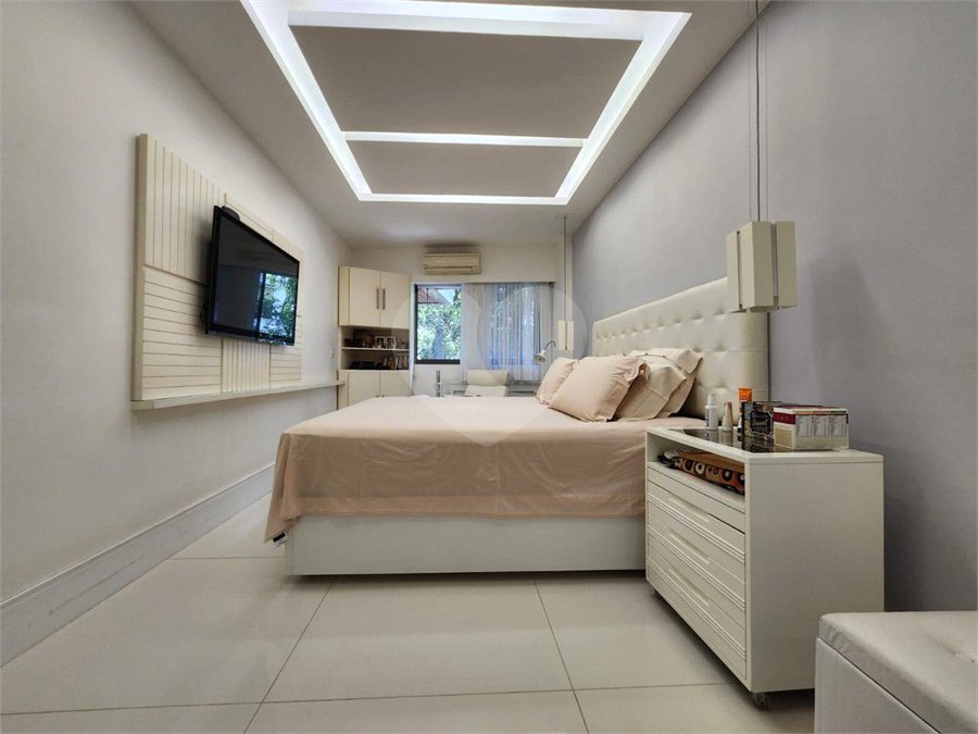 Apartamento à venda com 4 quartos, sendo 1 suíte, em Tijuca, Rio de Janeiro, RJ