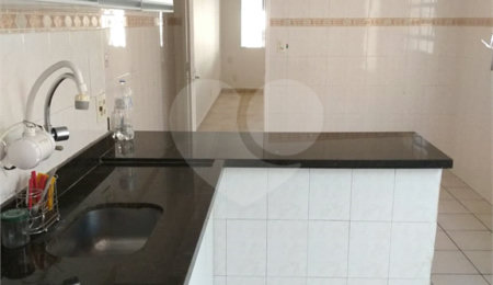 Sobrado à venda com 3 quartos, sendo 1 suíte,  em Vila Mazzei, São Paulo, SP