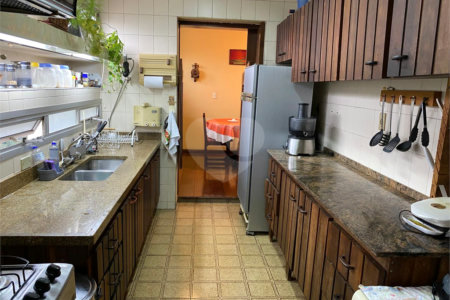 Apartamento à venda com 3 quartos, sendo 1 suíte, em Morumbi, São Paulo, SP
