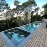 Casa à venda com 3 quartos, sendo 1 suíte,  no condomínio Alpes da Cantareira, Mairiporã - SP