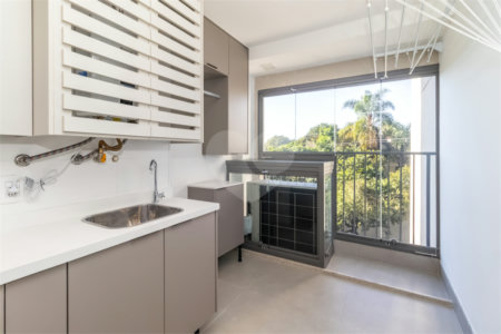 Apartamento à venda com 3 suítes em Campo Belo, São Paulo, SP