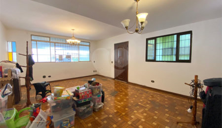 Casa à venda com 3 quartos, sendo 1 suíte,  em Planalto Paulista, São Paulo, SP