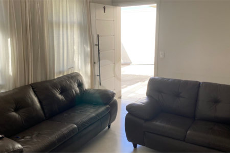 Sobrado à venda com 4 quartos, sendo 2 suítes, em Jardim Esplanada II, Indaiatuba, SP