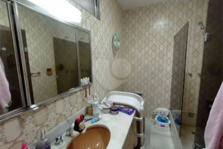 Apartamento à venda com 3 quartos, sendo 1 suíte,  em Tijuca, Rio de Janeiro, RJ