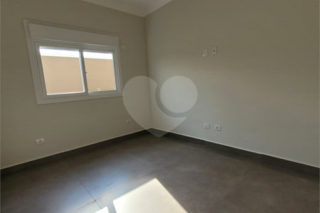Casa Térrea à venda com 3 suítes em Loteamento Greenfield, Atibaia, SP