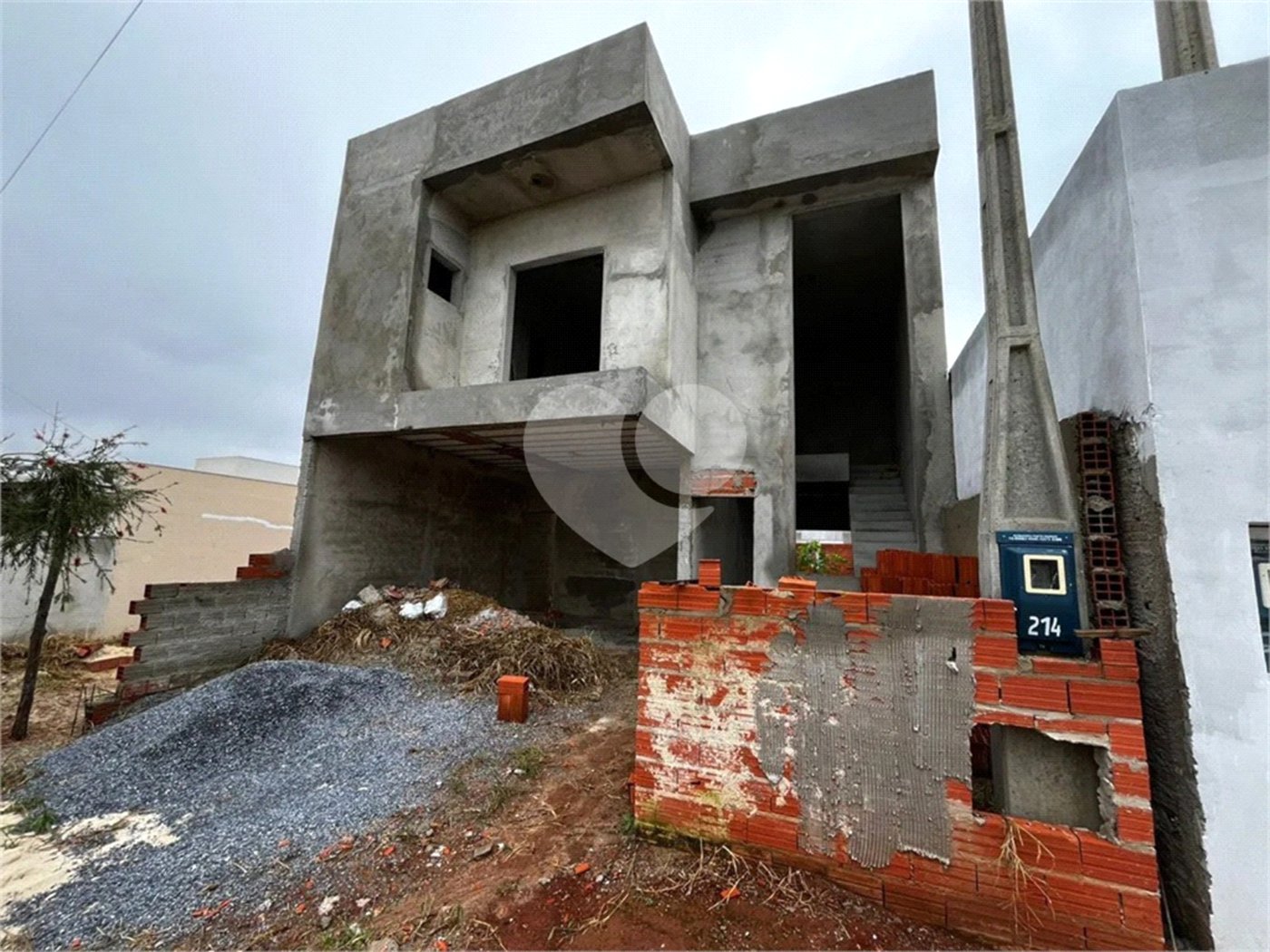 Casa à venda com 3 quartos, sendo 1 suíte, em Residencial Villaggio Di Capri, Itapetininga, SP