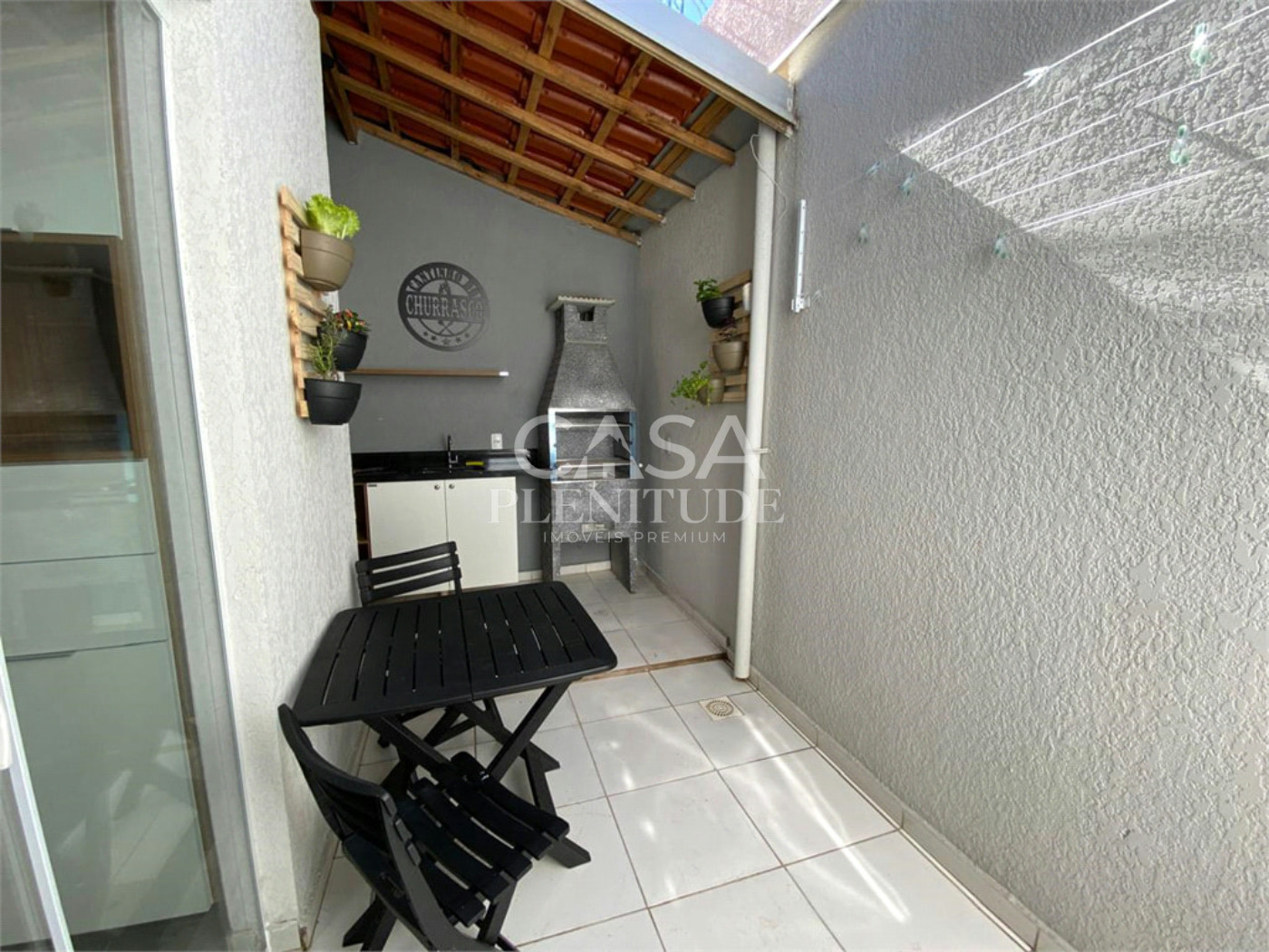Casa em condomínio à venda com 2 quartos em Caguassu, Sorocaba, SP