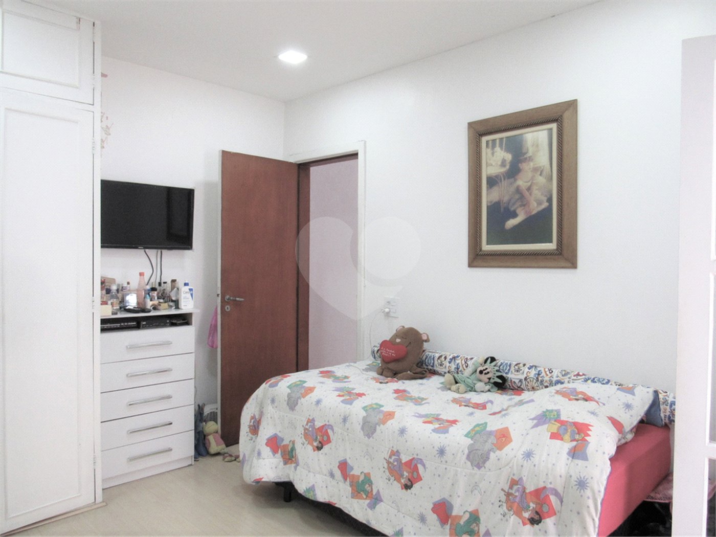 Sobrado à venda com 4 quartos, sendo 2 suítes, em Santo Amaro, São Paulo, SP
