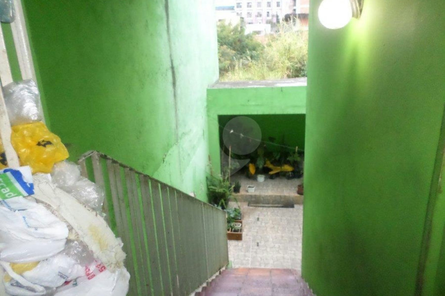 Casa Térrea à venda com 2 quartos em Vila Galvão, Guarulhos, SP