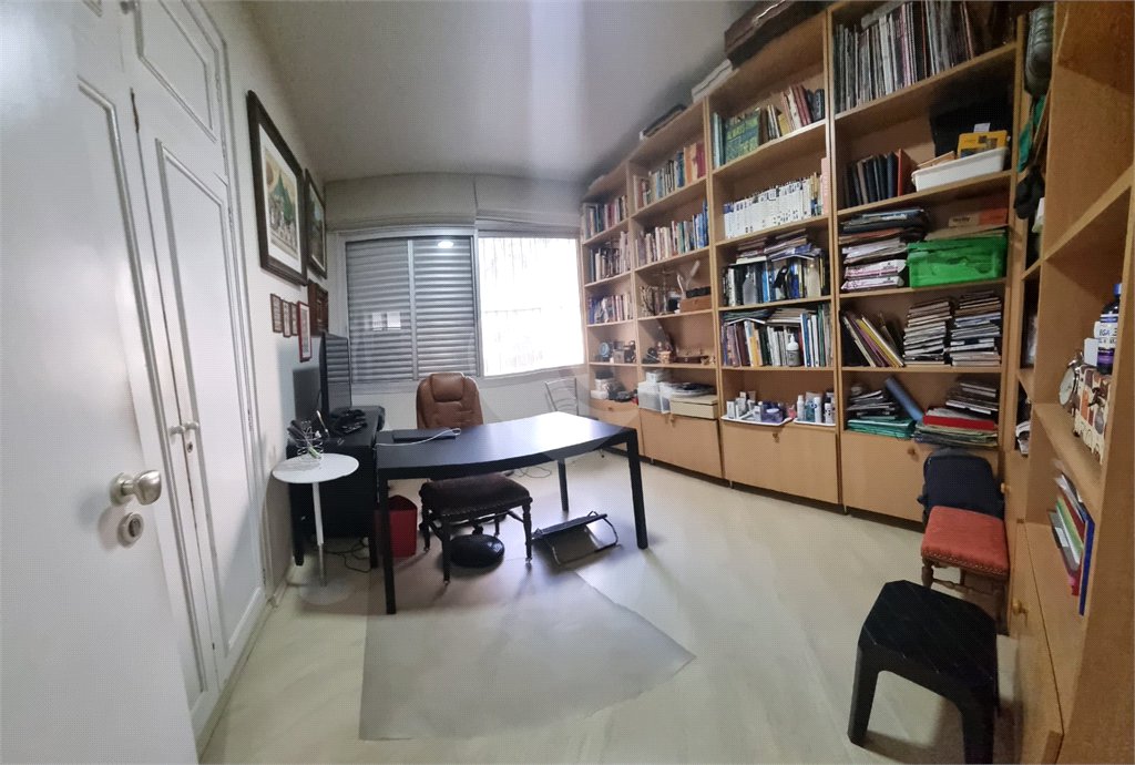 Apartamento à venda com 3 quartos, sendo 1 suíte, em Bela Vista, São Paulo, SP