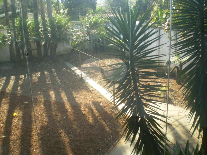 Sobrado à venda com 7 quartos, sendo 4 suítes, em Jardim Petrópolis, São Paulo, SP
