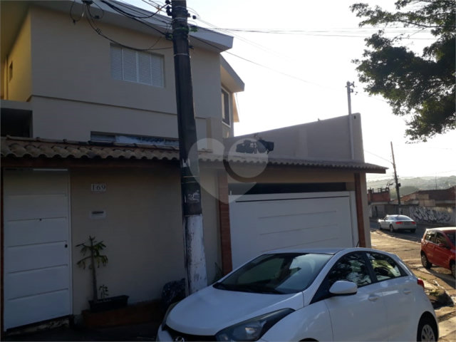 Casa à venda com 4 quartos, sendo 1 suíte,  em Pirituba, São Paulo, SP