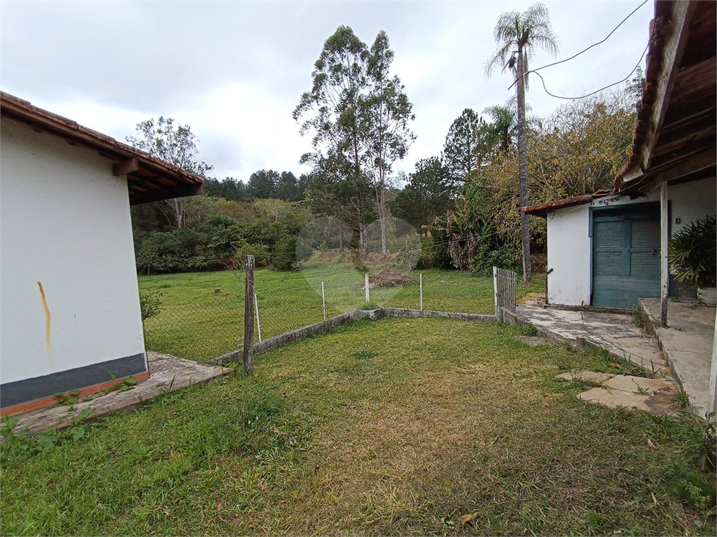 Chácara à venda com 3 quartos, sendo 1 suíte, em Dos Mendes, São Roque, SP