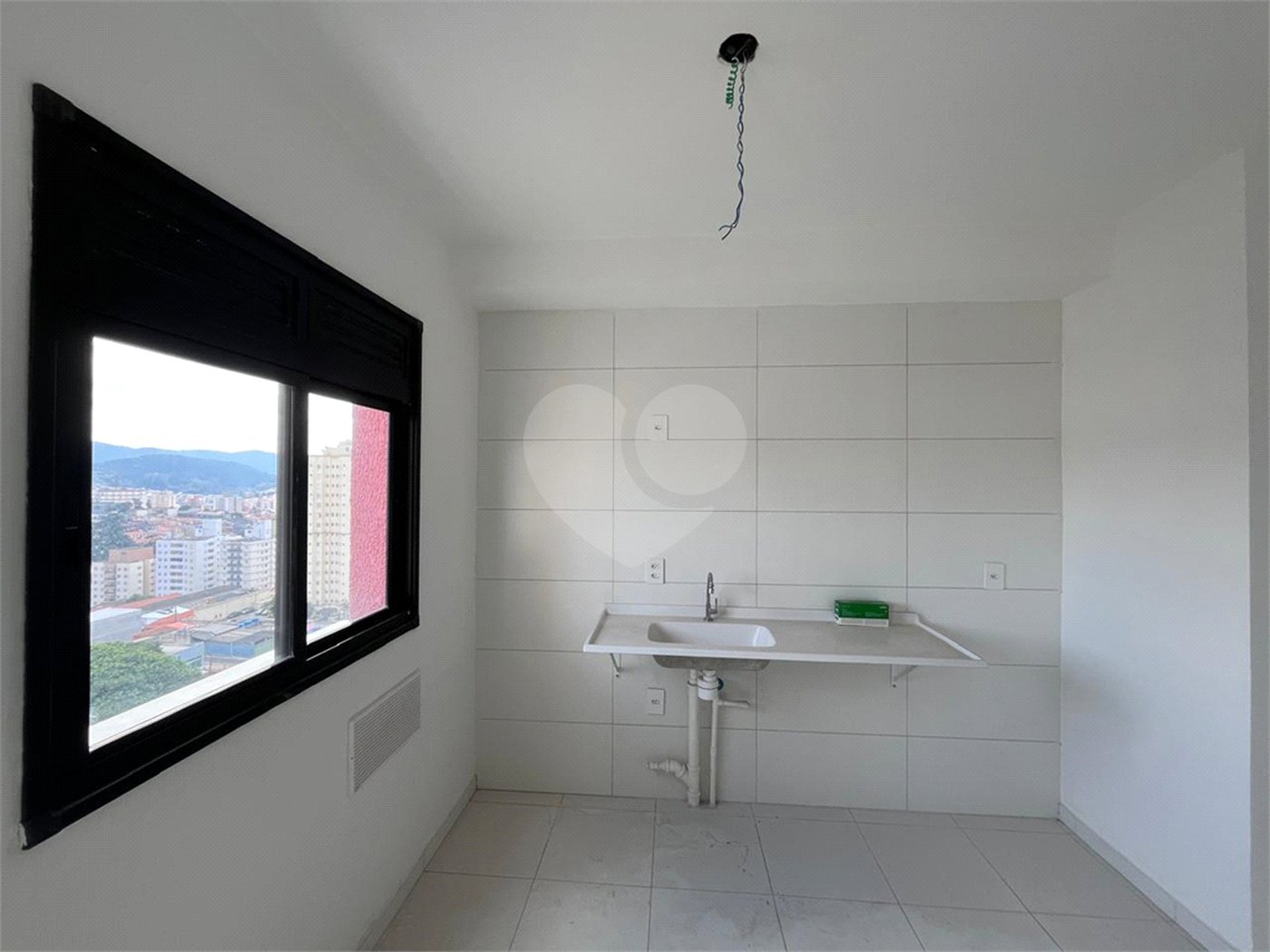 Apartamento à venda com 2 quartos, sendo 1 suíte, em Vila Mazzei, São Paulo, SP
