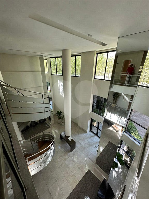 Apartamento à venda com 3 suítes em Vila Suzana, São Paulo, SP