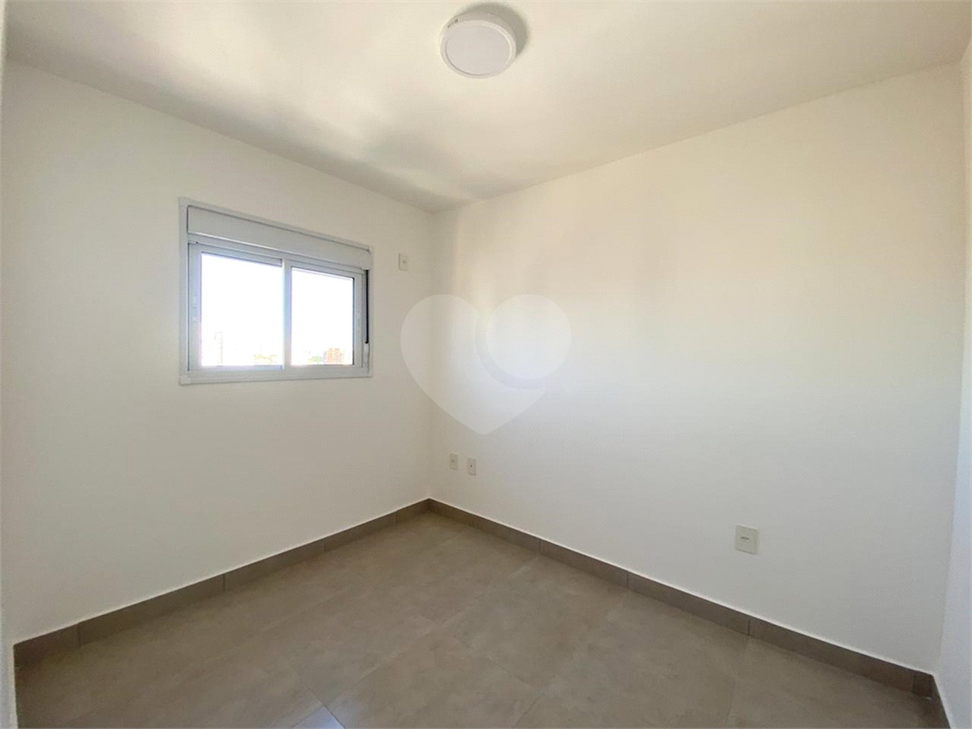 Apartamento à venda com 2 quartos em Vila Paulicéia, São Paulo, SP