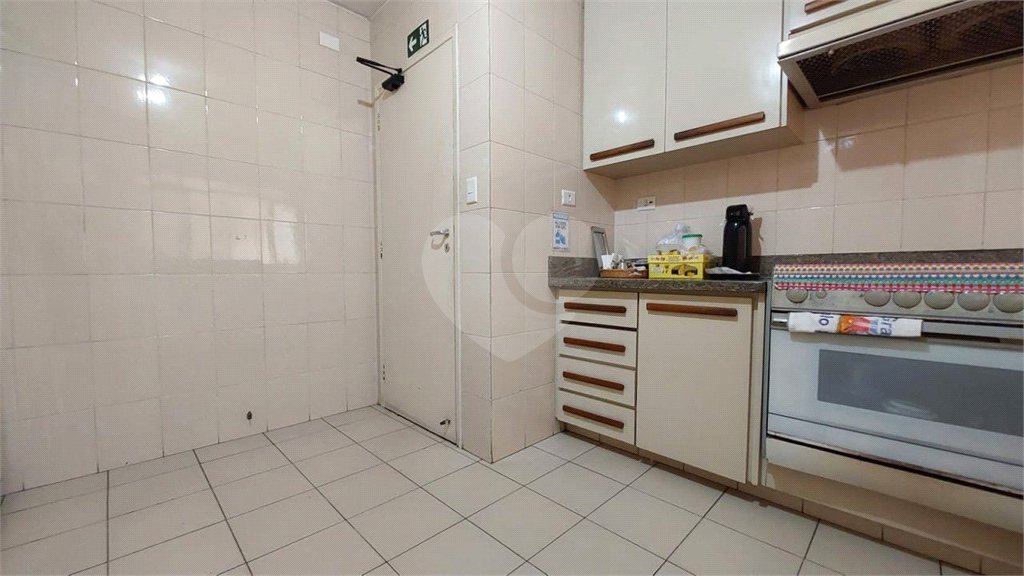 Casa à venda com 4 quartos, sendo 2 suítes,  em Vila Alexandria, São Paulo, SP