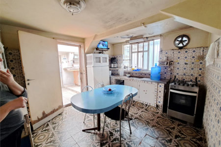 Casa à venda com 3 quartos, sendo 1 suíte, em Vila Constança, São Paulo, SP