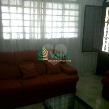 Casa térrea à venda no Jardim Tangará
