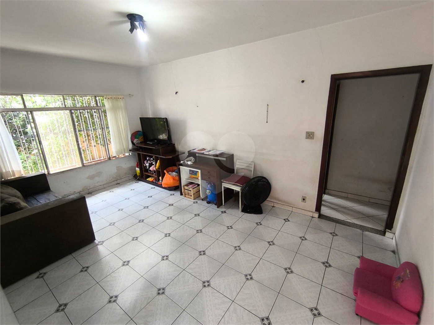 Casa à venda com 5 quartos, sendo 2 suítes, em Jardim Umarizal, São Paulo, SP