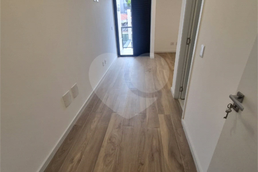 Sobrado à venda com 2 suítes em Vila Guilherme, São Paulo, SP