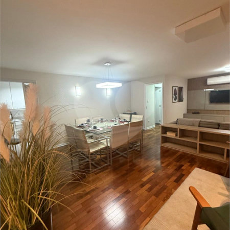 Apartamento à venda com 3 quartos, sendo 1 suíte, em Santa Cecília, São Paulo, SP