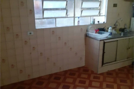 Sobrado à venda com 4 quartos, sendo 1 suíte, em Jardim Germânia, São Paulo, SP