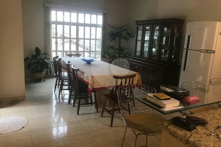 Casa à venda com 3 quartos, sendo 1 suíte, em Limão, São Paulo, SP