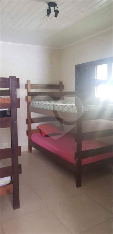 Casa à venda com 5 quartos, sendo 1 suíte,  em Taboão, Mogi das Cruzes, SP