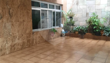 Sobrado à venda com 4 suítes em Tremembé, São Paulo, SP