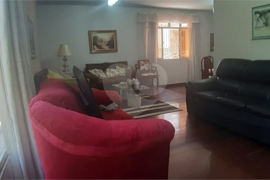 Casa Térrea à venda com 3 quartos, sendo 1 suíte, em Jardim São Bento, São Paulo, SP