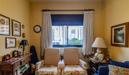 Apartamento à venda com 3 quartos, sendo 2 suítes,  em Campo Belo, São Paulo, SP