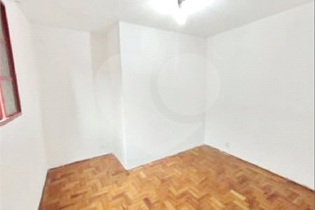 Sobrado à venda com 3 quartos em Vila Gustavo, São Paulo, SP
